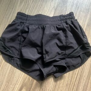 Lululemon Hottie Hot shorts